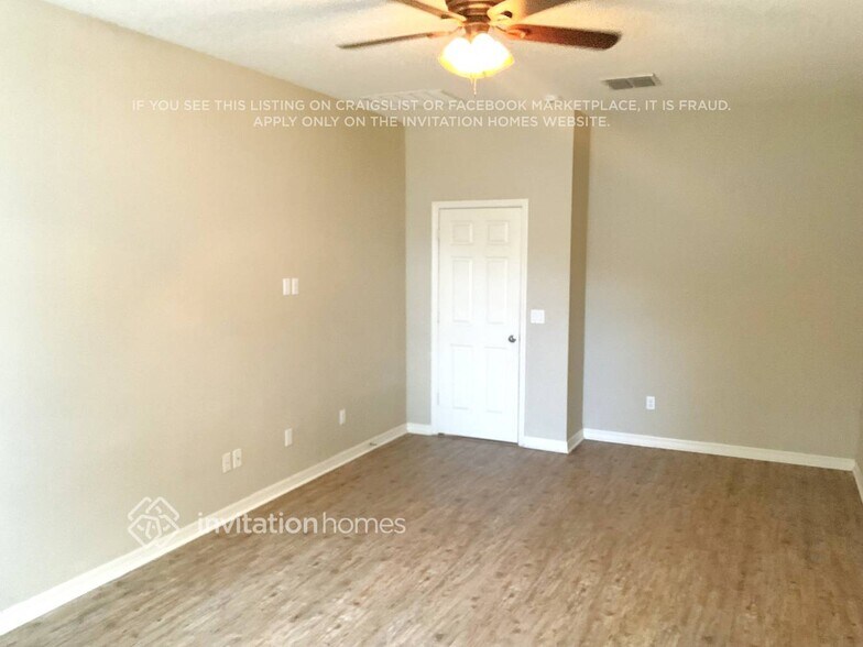 Building Photo - 1604 Pine Marsh Loop