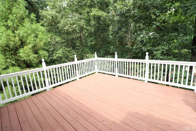 Building Photo - 100 Pebble Ridge Farms Ct