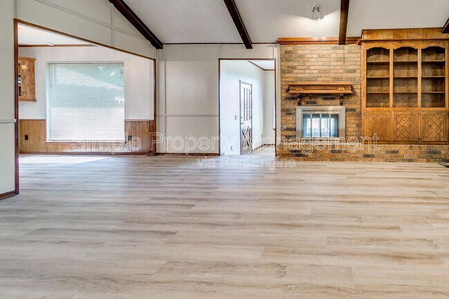 Building Photo - 11304 Ashford Dr