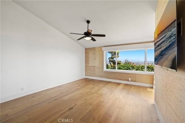 Building Photo - 31222 Palma Dr