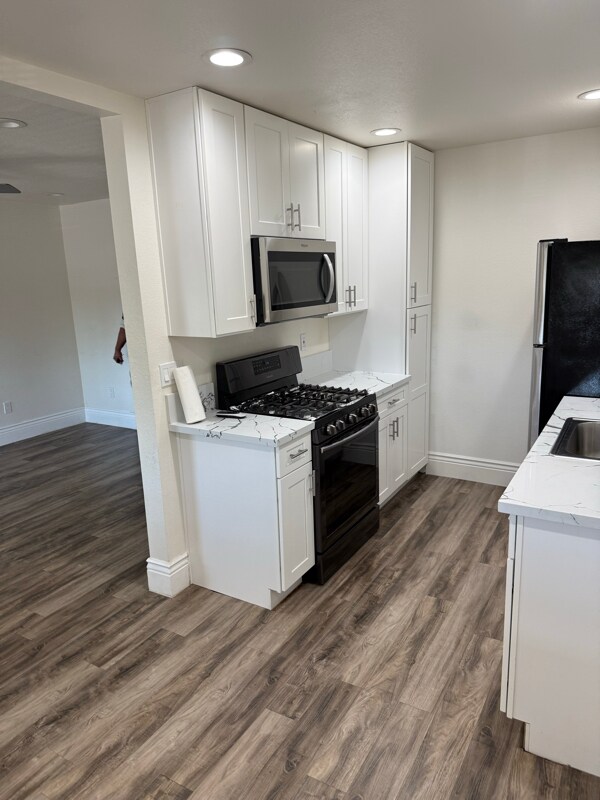 Building Photo - 4701 16th Ave