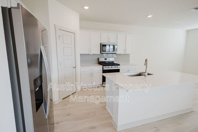 Building Photo - 413 Millbrook Blvd