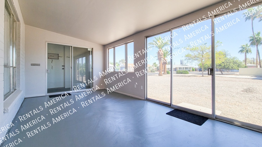 Building Photo - 11633 N Desert Hills Dr W