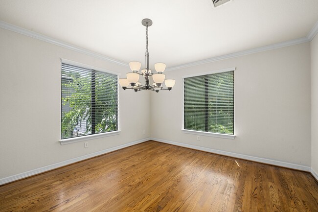 Building Photo - 5329 Egbert St