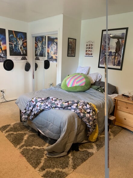 Building Photo - 6244 25th Ave NE