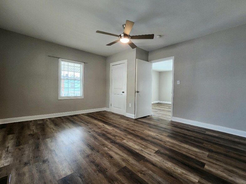 Building Photo - 216 McGarity St