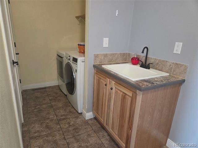 Building Photo - 30771 Trent Dr