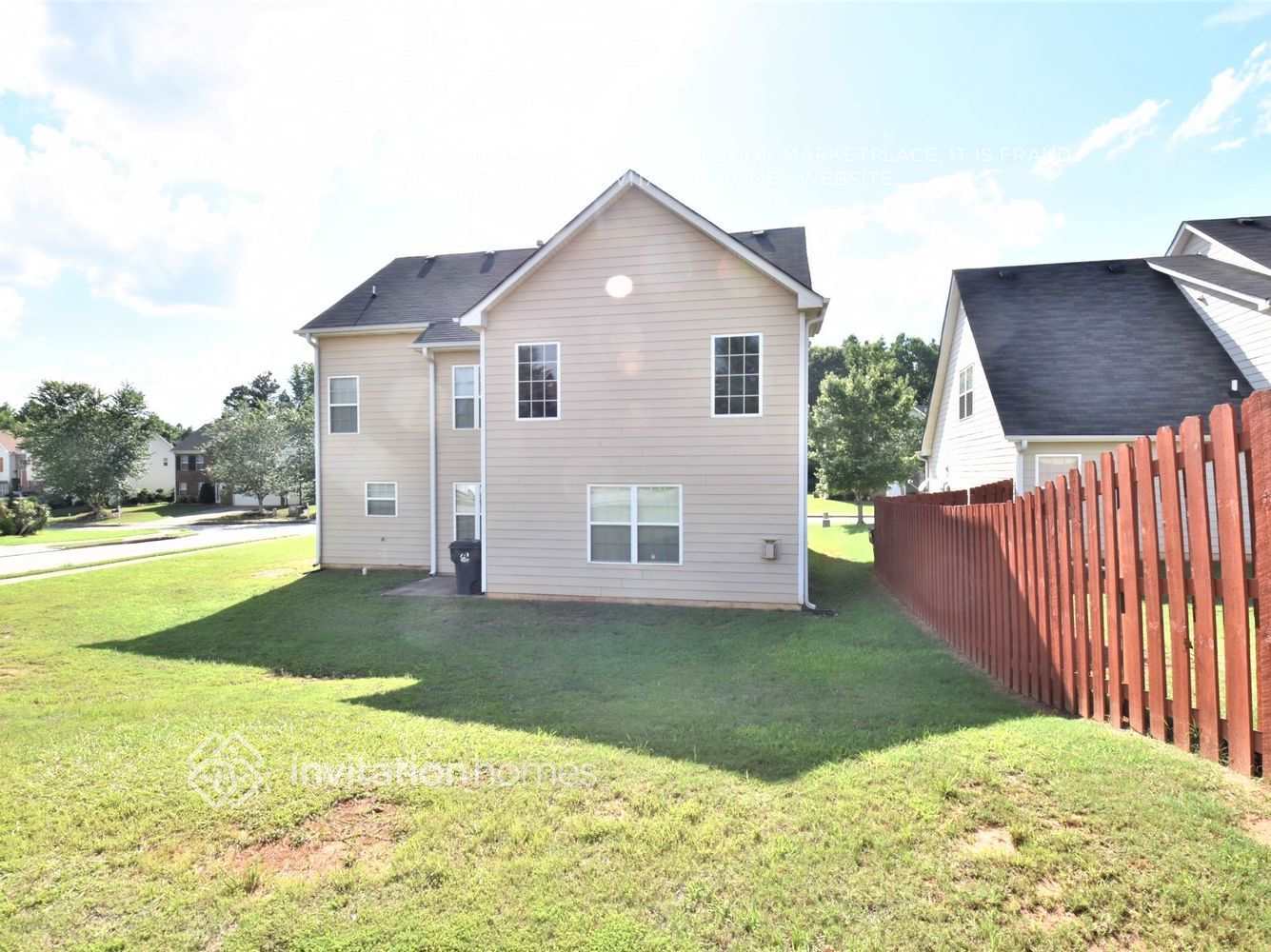 Building Photo - 1014 Lear Dr