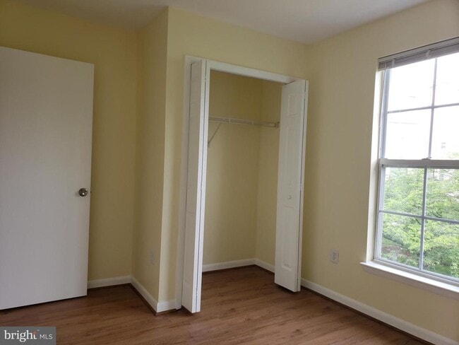 Building Photo - 18022 Royal Bonnet Cir