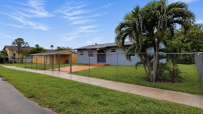 Building Photo - 21450 SW 109th Ct