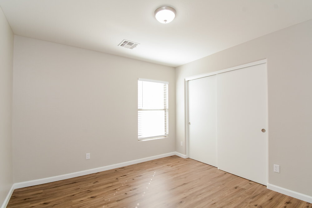 Building Photo - 12530 W Willow Ave