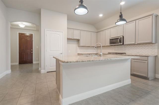 Building Photo - 1513 Tanglewood Trail