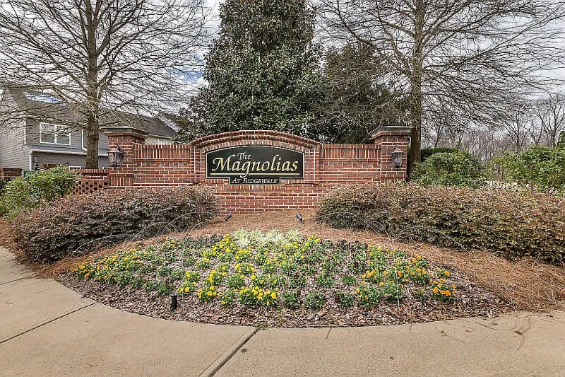 Building Photo - 1311 Rocking Chair Ct