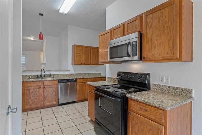 Building Photo - 202 Starlight Dr