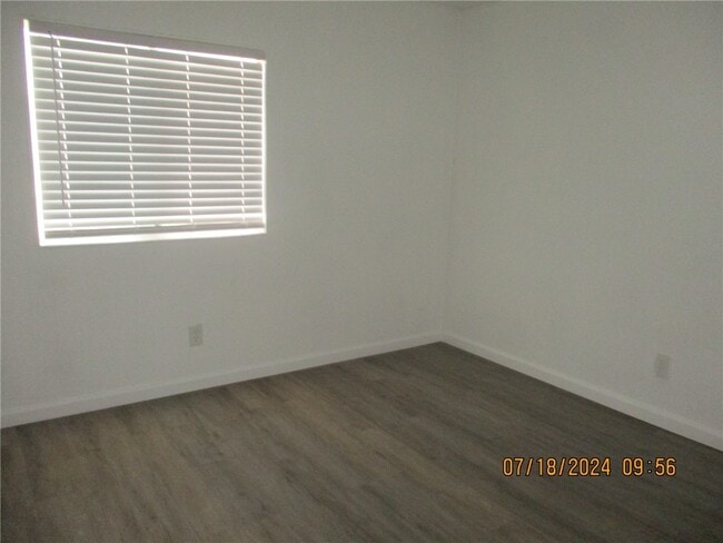 Building Photo - 1585 Vereda Ln