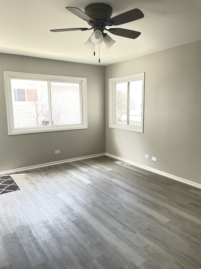 Building Photo - 1505 Sutter Dr