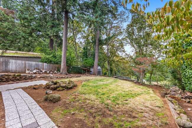 Building Photo - 2230 Jasper Way NW