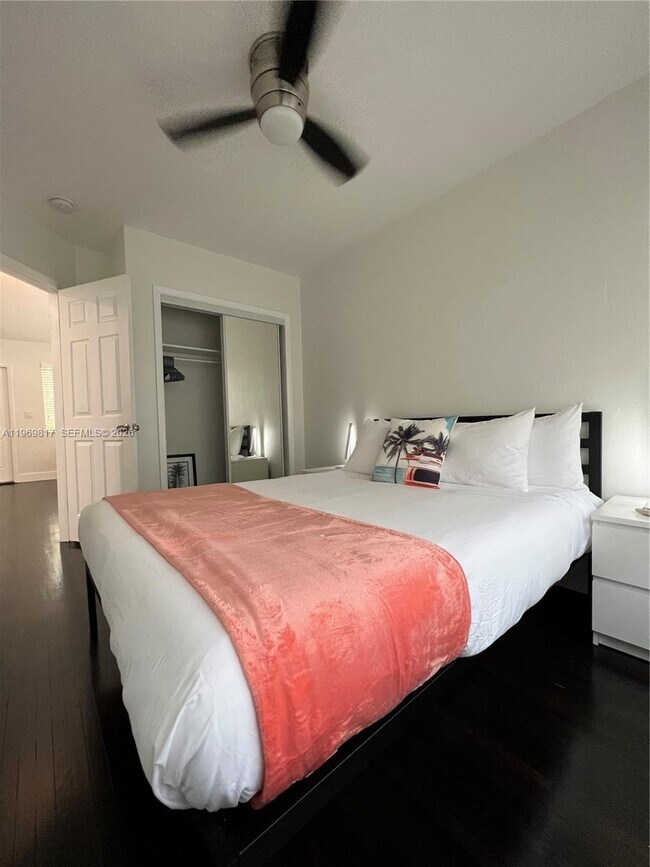 Building Photo - 620 Jefferson Ave