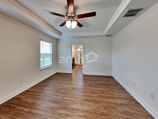 Building Photo - 926 Walden Woods Dr