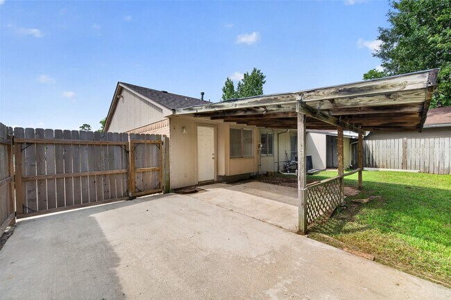 Building Photo - 2403 Autumn Springs Ln
