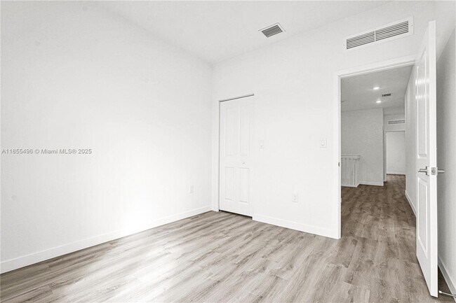 Building Photo - 22469 SW 125th Ave