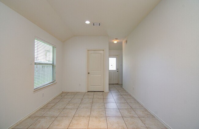 Building Photo - 13822 Roman Ridge Ln