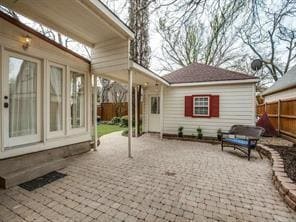 Building Photo - 6910 Casa Loma Ave