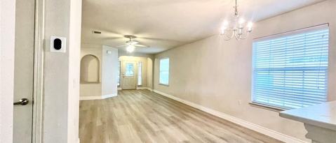 Building Photo - 11905 Aitne Ln