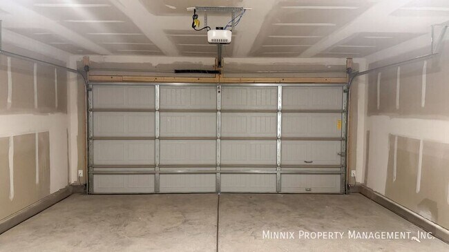Building Photo - 3412 Tiffin Ave