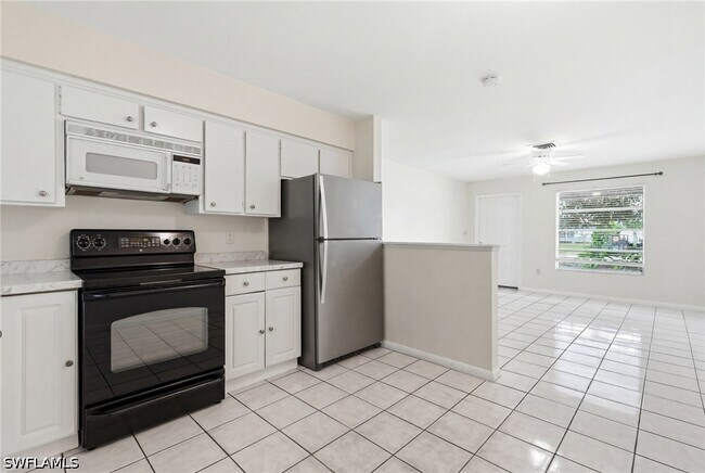 Building Photo - 1195 S Alhambra Cir