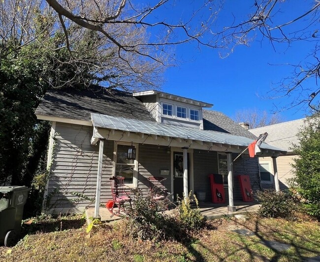 Primary Photo - 311 Seawell Ave