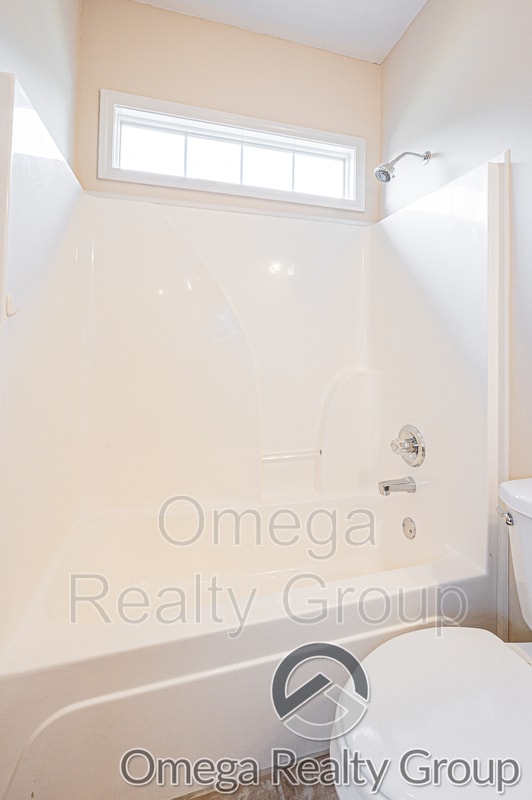 Building Photo - 205 Stonehaven Trace