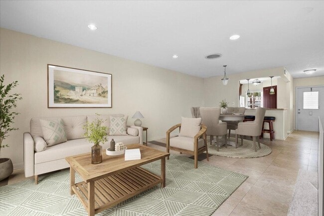 Building Photo - 374 Bennington Ln