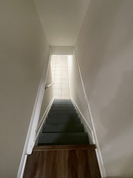 Stairs to basement - 112 S Haven St