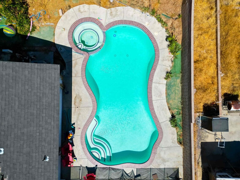 Building Photo - 837 Sunrise Ct