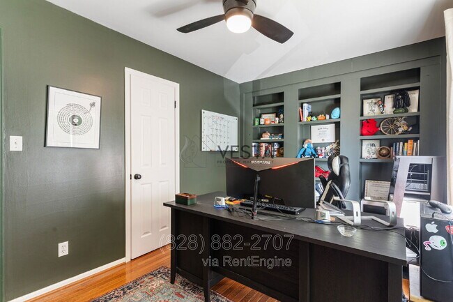 Building Photo - 12 Wood Rd