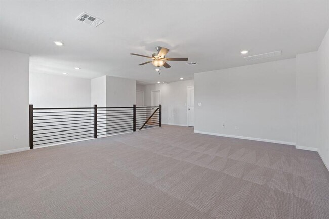 Building Photo - 321 Caisson Trl