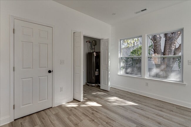 Building Photo - Brand New 3BR/2BA Home for Rent – Modern C...
