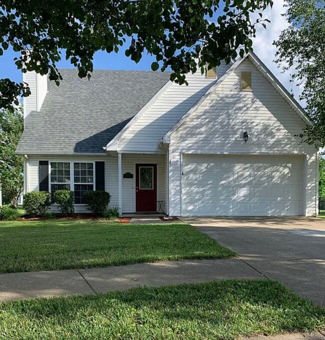 Building Photo - 121 Chevy Chase Pl
