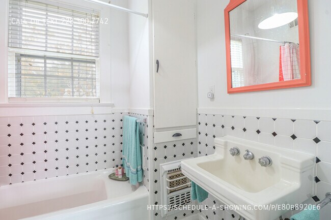 Building Photo - 145 St Francis St