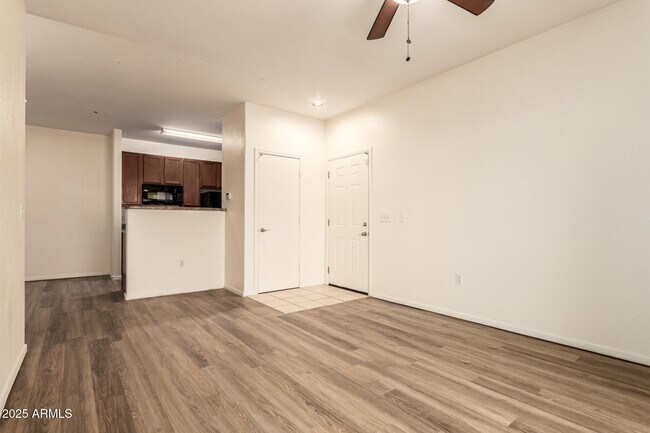 Building Photo - 3302 N 7th St