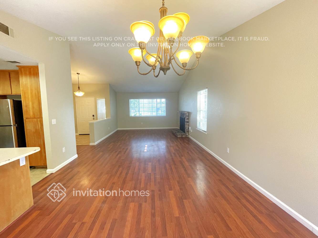 Building Photo - 303 Hampshire Ct