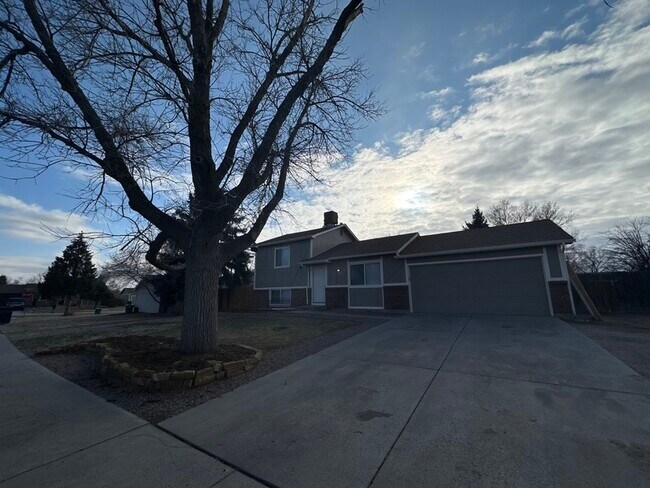 Building Photo - 2150 Eddington Way