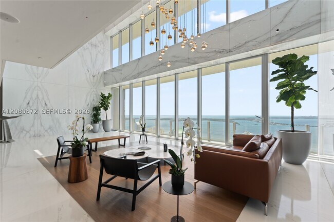 Building Photo - 300 Biscayne Blvd