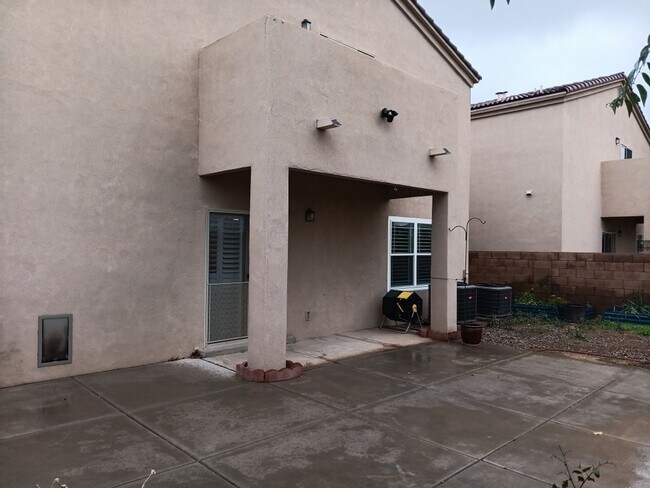 Building Photo - Stunning 4-bedroom, 3.5-bathroom home! Showings coming soon!
