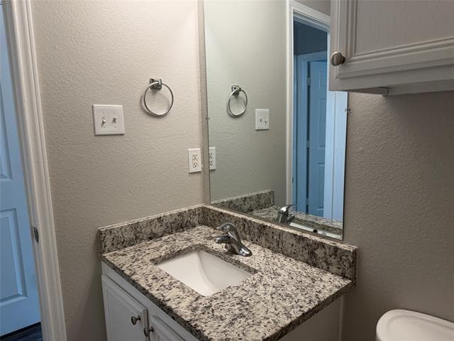 Building Photo - 3332 Navaro St