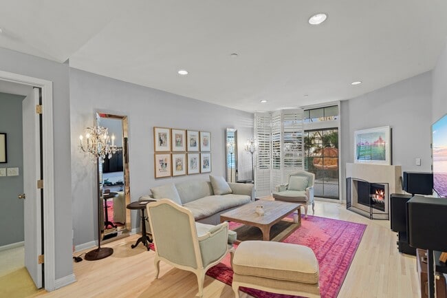 Building Photo - 200 N Swall Dr