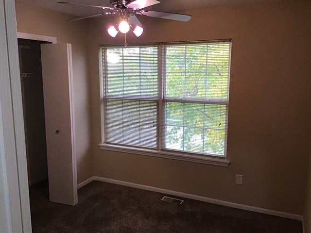 Building Photo - 7352 Woodside Dr