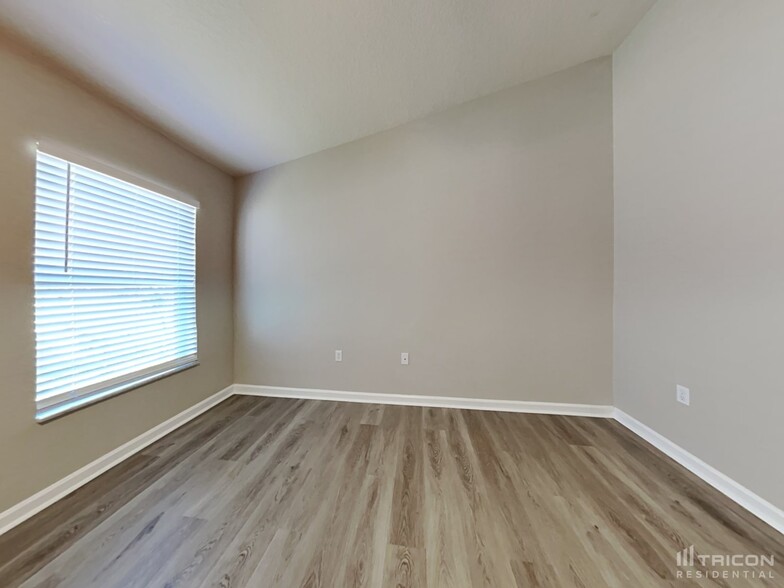 Building Photo - 30342 Grymes Dr