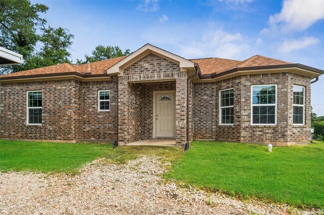 Primary Photo - 14107 Overstreet Dr
